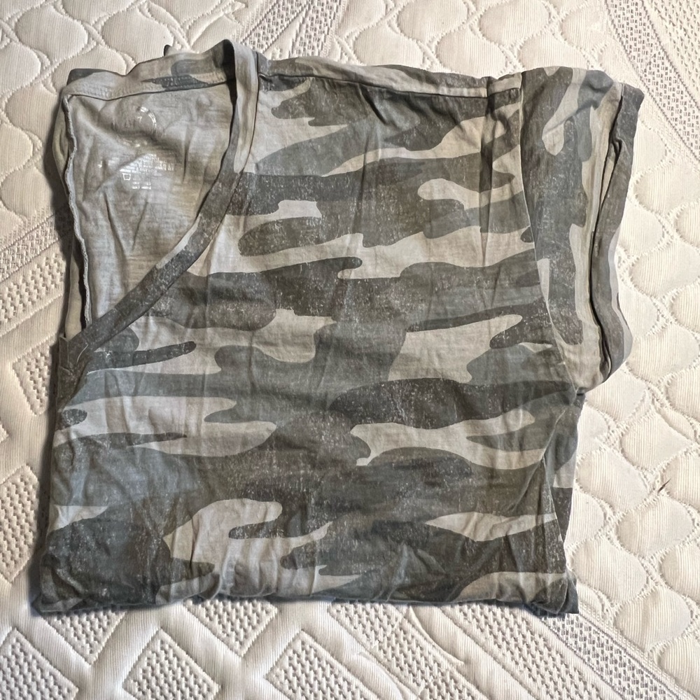 Women’s Maurice’s 2x top